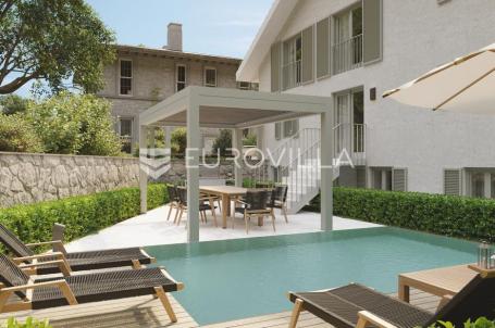 Otok Krk, Malinska, odličan dvosoban stan 47 m², bazen, terasa i vrt