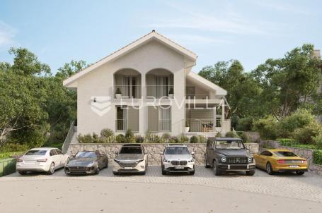 Otok Krk, Malinska, odličan dvosoban stan 53 m², terasa i vrt
