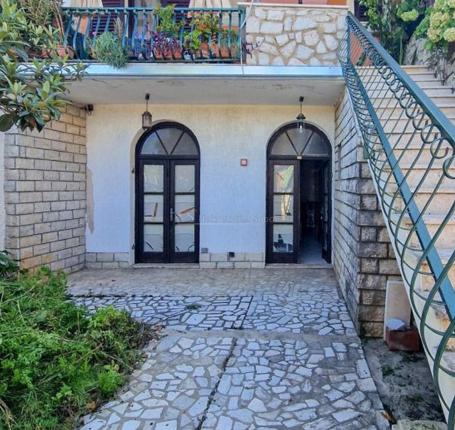 Mali Lošinj - Poslovni prostor, 56.81 m2
