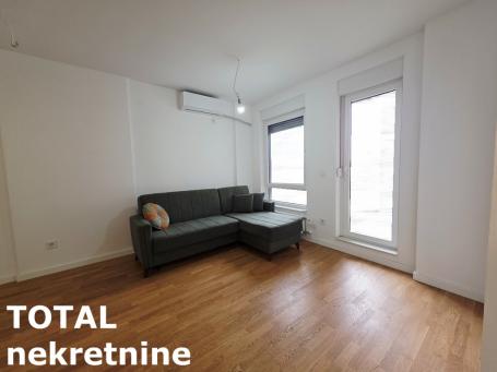 NOVI SAD - NOVO NASELJE - ŠARENGRAD - 44.00 m2