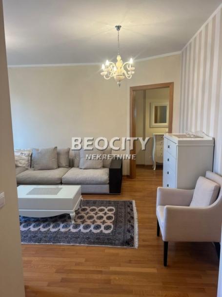 Stari grad, Centar, , 2.5, 100m2, 1600EUR