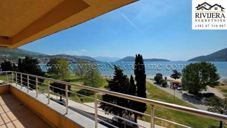 Prvi red do mora stan sa garazom Igalo Herceg Novi