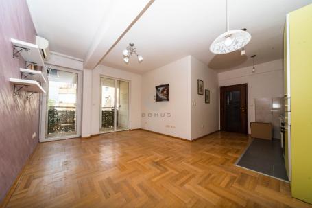 Dvosoban polunamješten stan 72m2, Momišići - Podgorica