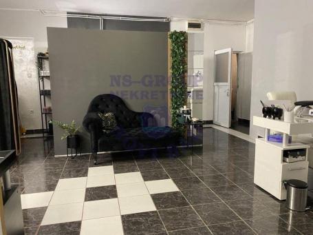 Cetvorosoban stan na Bulevaru Patrijarha Pavla,98m2