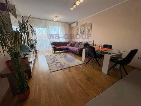 Nova Detelinara 90m2 cetvorosoban stan
