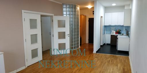2. 5 64m2+L  Karaburma - Dunavske terase
