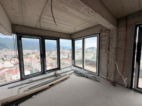 OLD BAKERY PENTHOUSE 151m² + KROV TERASA 200m²