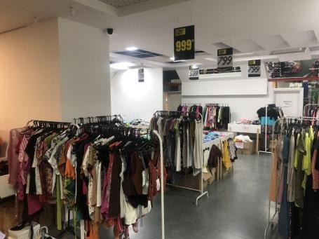 NOVI BEOGRAD STARI MERKATOR 170m2 , 1900e