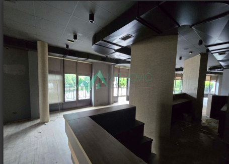 Izdavanje, Poslovni prostor, 246m2 , Banatić