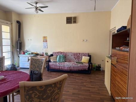ZVEZDARA MALI MOKRI LUG 700m2 , (T) ,500000e
