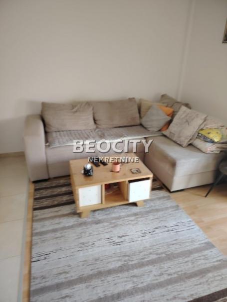 Novi Sad, Nova Detelinara, Kornelija Stankovića, 0.5, 28m2, 300EUR