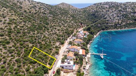 Zemljište sa otvorenim pogledom na more, Lastovo