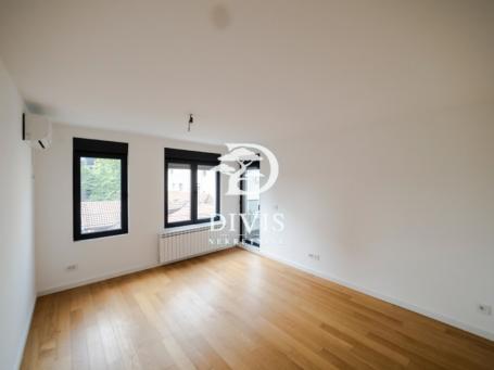 Nov 3.0 stan na Lekinom brdu, Braće Kovač, 62m2