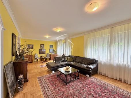 Duplex, vrh Dedinja, U. S. Embassy, mereno 144m2 ID#14835