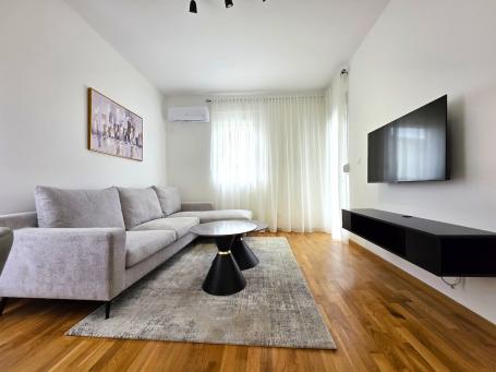 Dvosoban lijepo namješten stan, 60m2, Zagorič, Podgorica