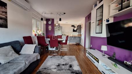 Prodaja, Dugo Selo, Kopčevec, četvorosobni penthouse 106,16m2 na 3 katu