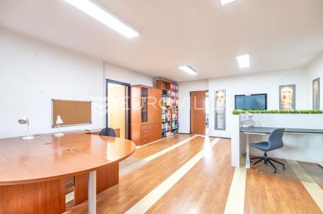 Sveta Nedelja, Brezje, poslovo, prizvodni objekt, 914 m²