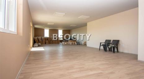 Zemun, Ugrinovci, Partizanska 13 deo, 1.0, 180m2, 2000EUR
