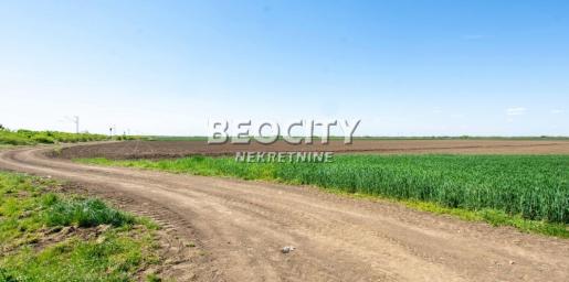 Zemun, Batajnica, , 240a, 2500EUR