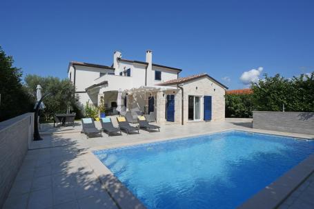 PREKRASNA KAMENA VILLA U OKOLICI POREČA