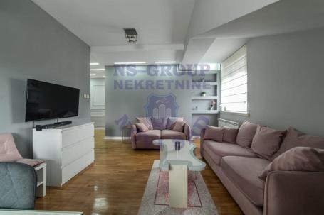 Predivan dvorišno orijentisan stan u centru grada