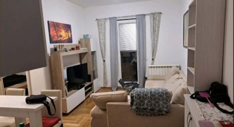 Dvoiposoban stan za izdavanje, 57m2, Mirijevo (blizu Mirijevskog bulevara)