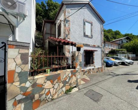 RIJEKA, SUŠAČKA DRAGA - KUĆA S DVORIŠTEM
