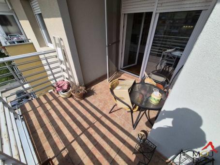 NOVI SAD - GRBAVICA - JEDNOIPOSOBAN STAN - 75 m2 - 216,000€
