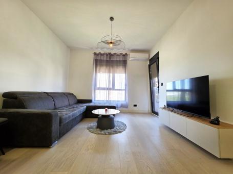 Jednosoban namješten stan, 45m2, Krivi most, Podgorica
