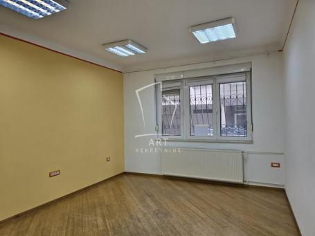Odlična lokacija, Vračar, odmah useljiv ID#14915