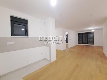 Voždovac, Autokomanda, , 4.0, 131m2, 592000EUR