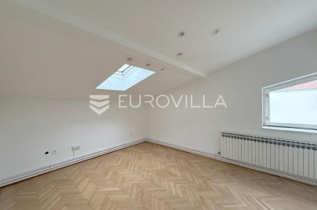 Zagreb, Donji grad, poslovni prostor 93 m²