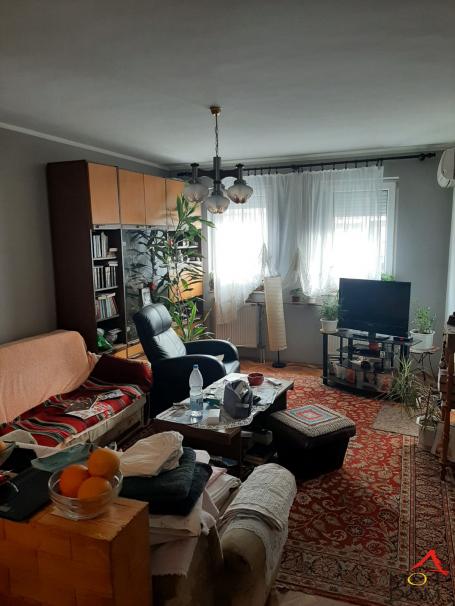 NOVI SAD - NOVA DETELINARA - TROIPOSOBAN STAN - 86 m2 - 206,000€