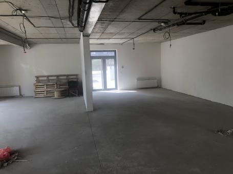 ZEMUN ZEMUN 200m2 , 3000e