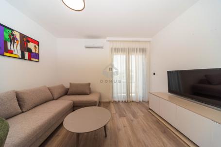 Dvosoban nov stan 64m2 + parking, Zabjelo - Podgorica