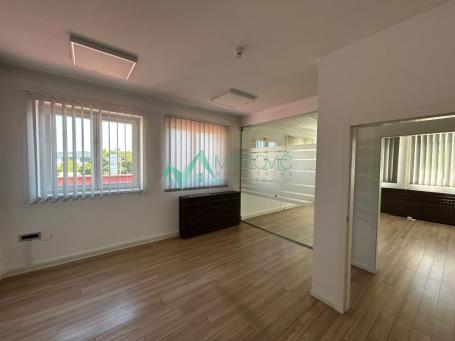 Izdavanje, Poslovni prostor, 290m2 , Novo Naselje