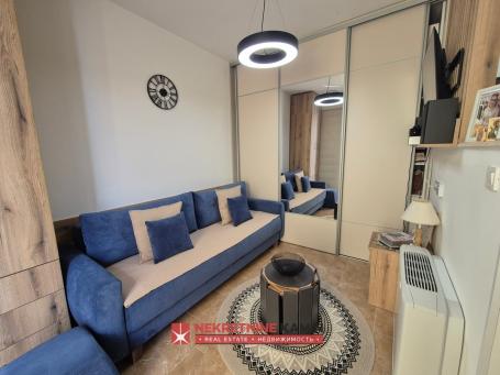 Moderan studio apartman u novogradnji, Budva 