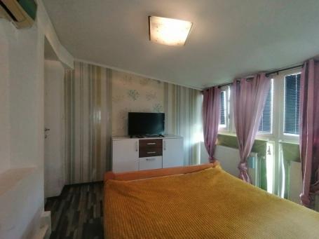 Namešten dvosoban stan 56m2 sa većom terasom - Braće Ribnikar