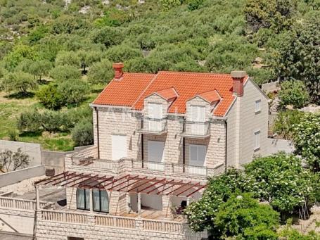 Dubrovnik, Orašac - Samostojeća kamena kuća s panoramskim pogledom na more – PRODAJA 