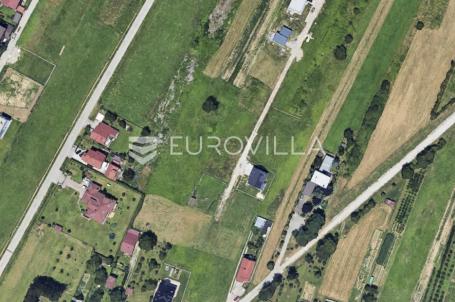 Donji Stupnik, građevinsko zemljište površine 500 m²
