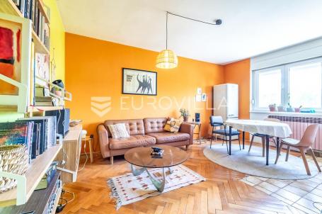 Zagreb, Savica, trosoban stan s dvije loggie, 65 m²