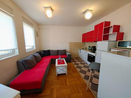 One-bedroom apartment in the Old Bar area