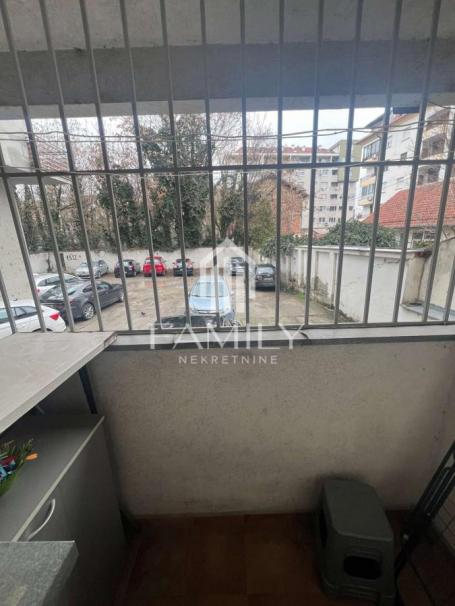 Grbavica, Novi Sad – 1.5 soban stan, 29 m², visoko prizemlje