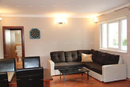 Stan Rovinj – prizemni stan s vrtom, 60 m²