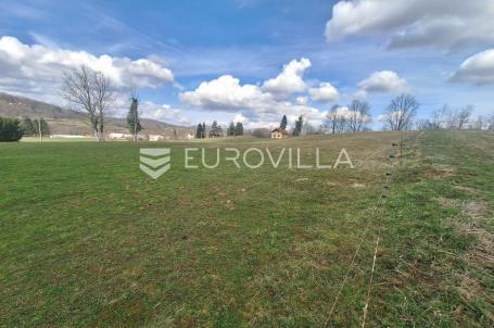 Bosiljevo, poljoprivredno zemljište 2200 m², predano na prenamijenu