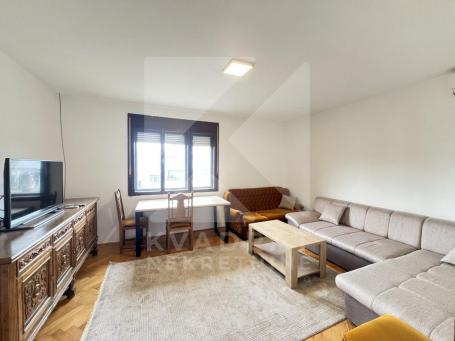 Izdavanje, Dvosoban stan, Podgorica, Momišići, 68m2