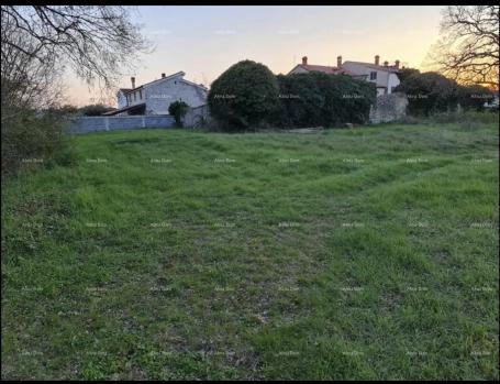 Građevinsko zemljište Blizina Štinjana/Šurida , građevinska parcela površine 702 m²