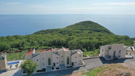Complex of terraced houses, with swimming pools and parking, Rezevici