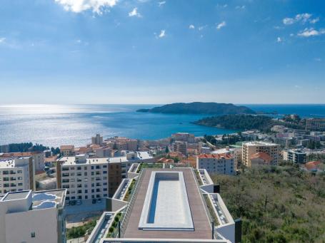 One-bedroom apartment in an exclusive complex, with a garage, 