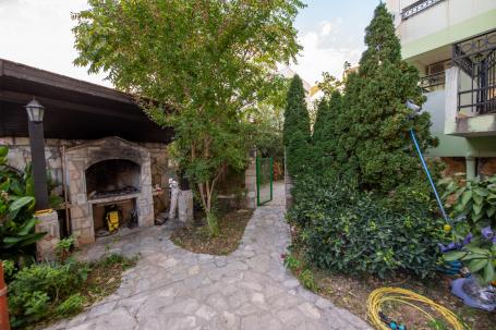 Two-bedroom apartment in a pleasant complex with a swimming pool and